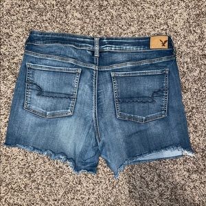 American Eagle MIDI shorts